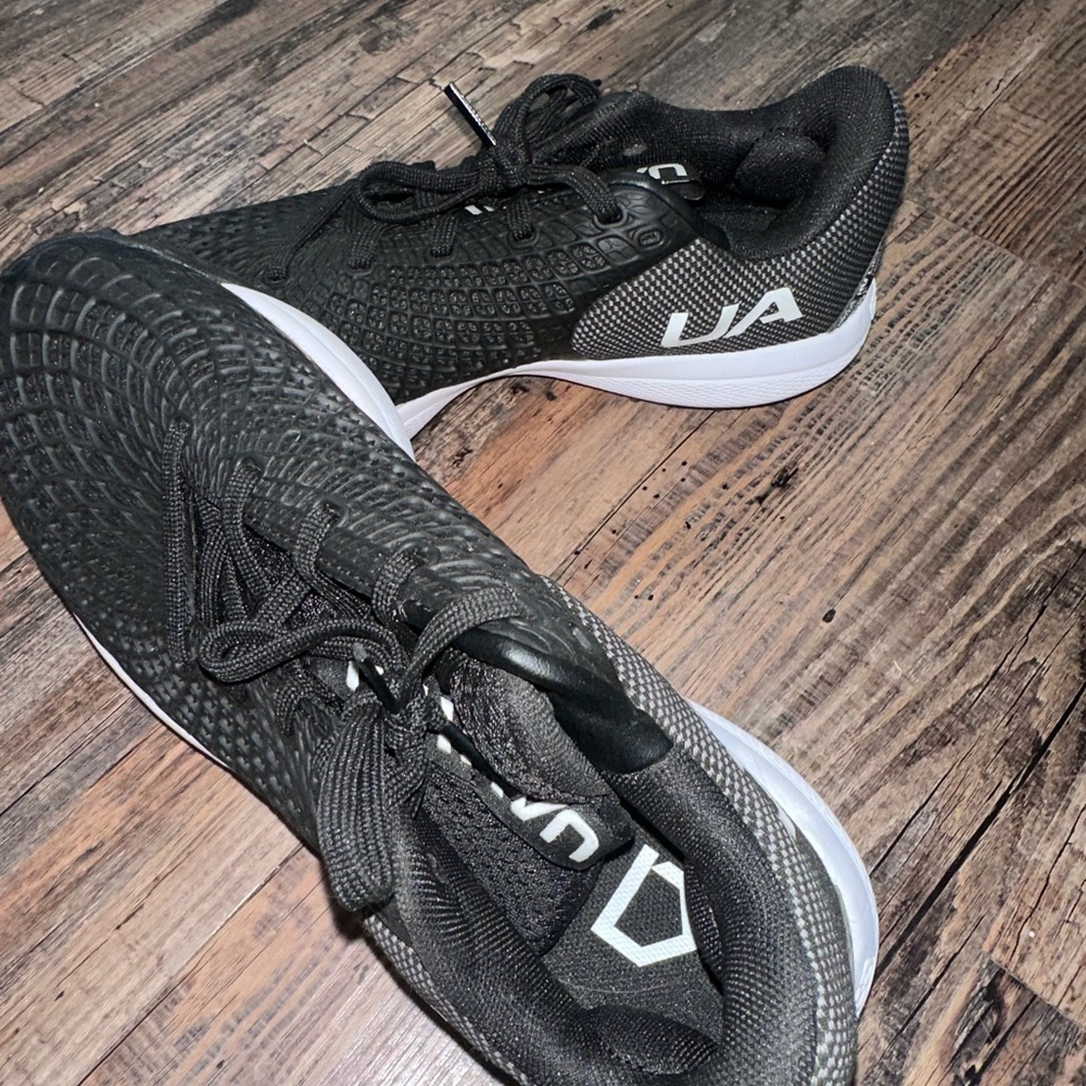 Under Armour Glyde Turf Shoes